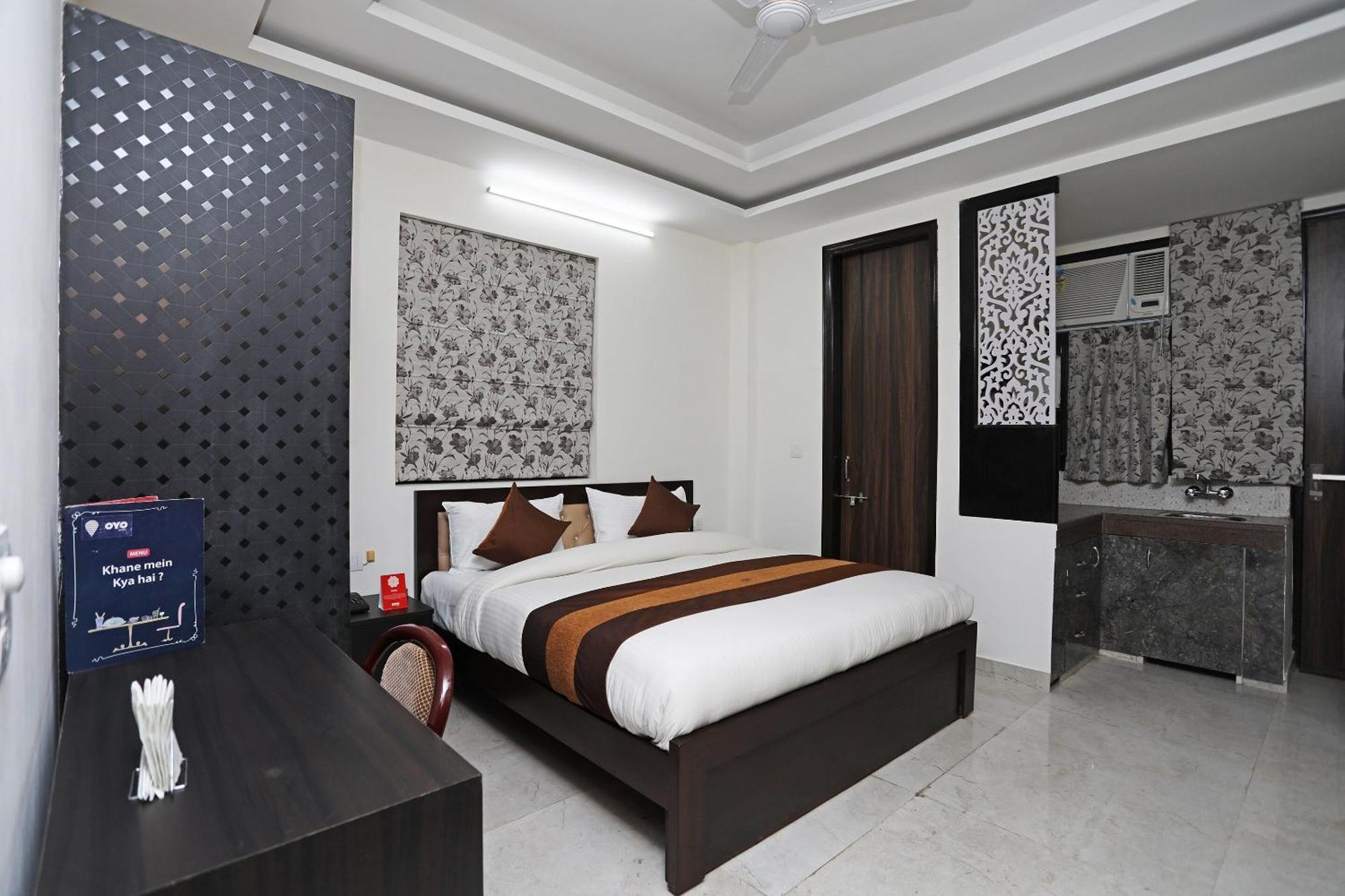 Tipsyy Inn 015 Gurgaon Exterior foto